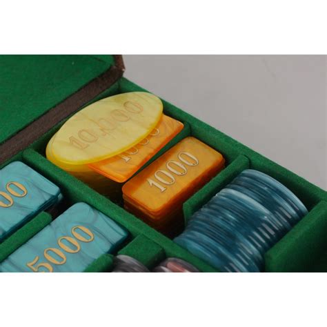 Gucci Vintage Tan Leather Gaming Box Poker Set 2 Playing